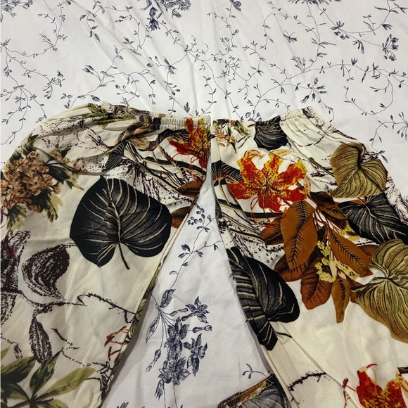 Floral Long Sleeve Maxi Dress - Picture 11 of 11